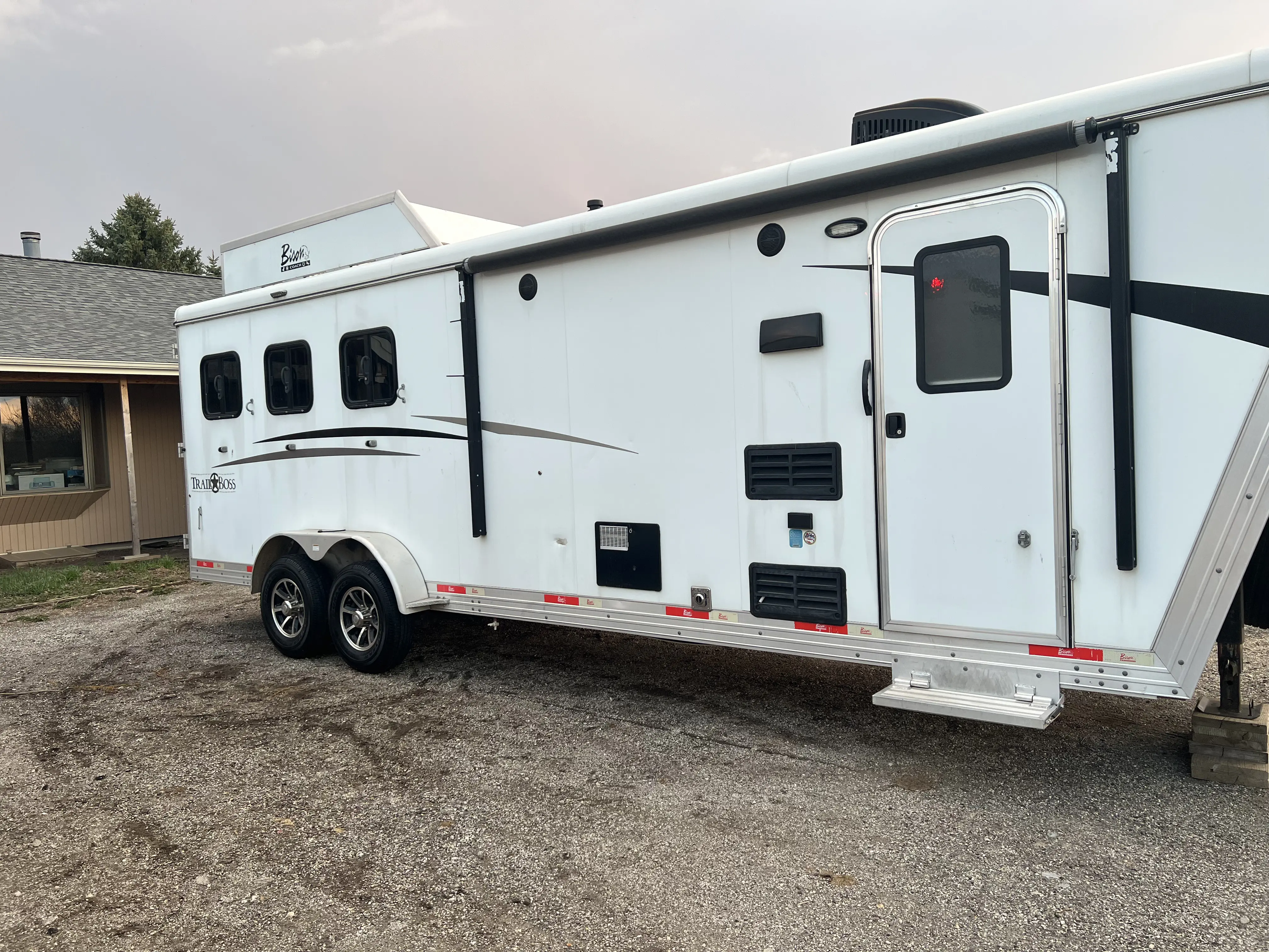 Trailer